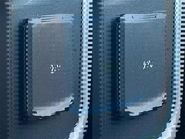 Used 2023 Ford Expedition Max XLT image 22