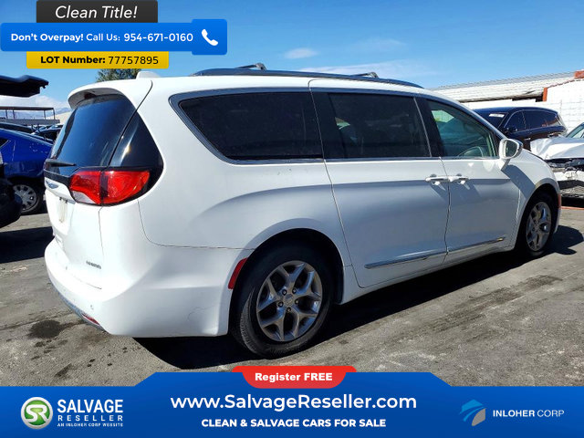 Used 2018 Chrysler Pacifica Limited image 4