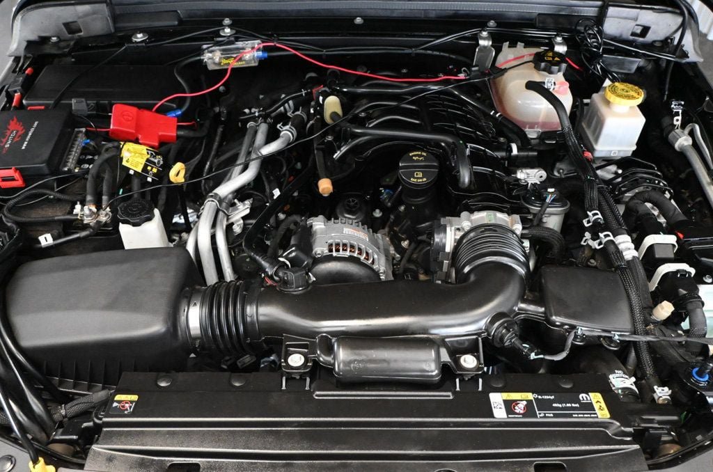 Used 2023 Jeep Gladiator Sport AWD/4WD image 26