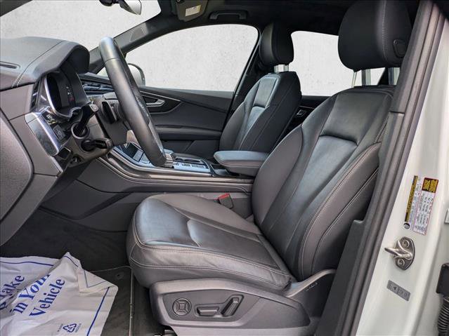 Used 2025 Audi Q7 3.0T Premium Plus image 17