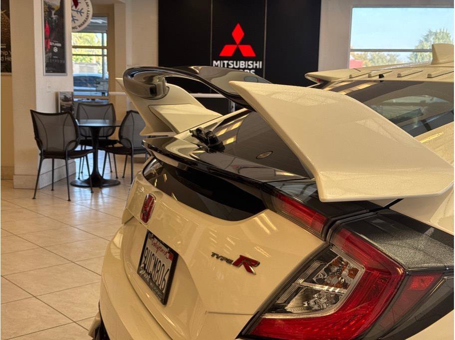 Used 2019 Honda Civic Type R image 26