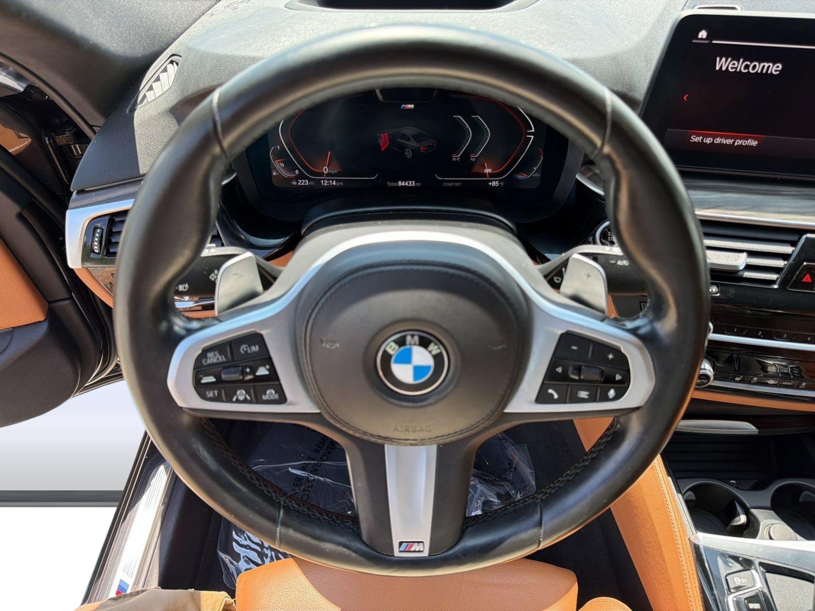Used 2022 BMW 540i w/ M Sport Package RWD image 11