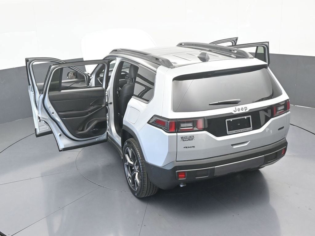 New 2026 Jeep Cherokee Overland image 66