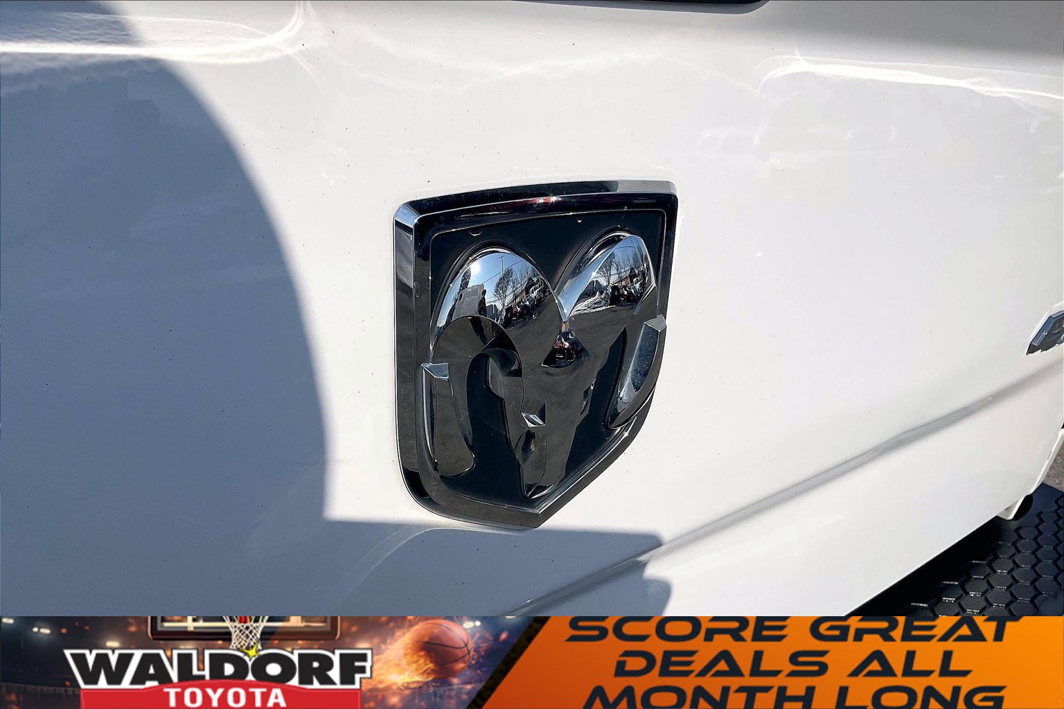 Used 2018 RAM 3500 Tradesman w/ Chrome Appearance Group image 10