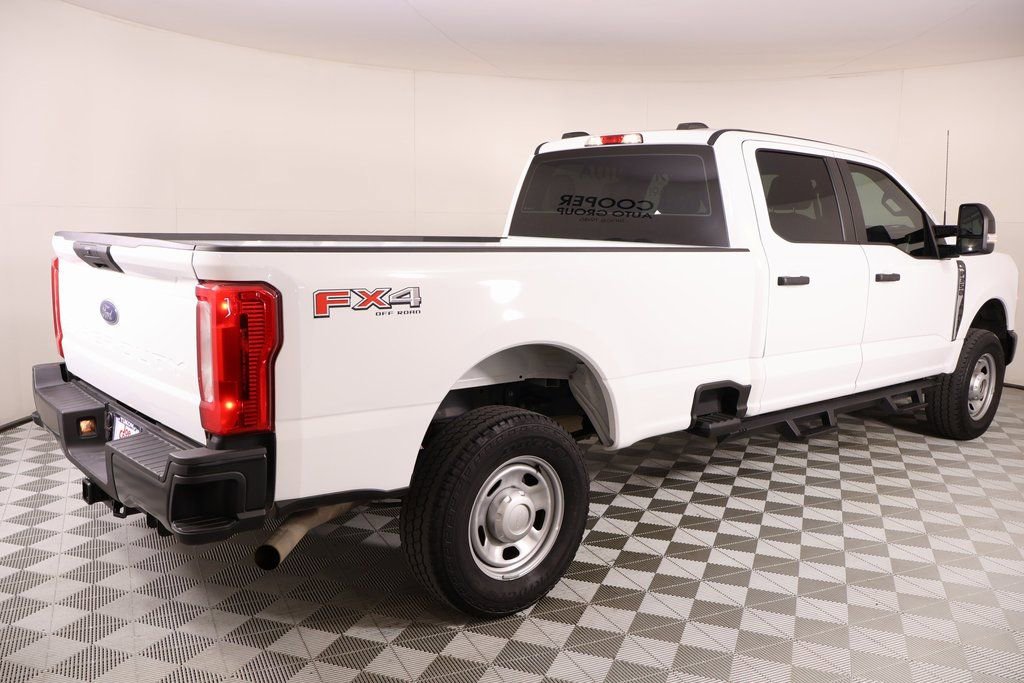 Used 2023 Ford F350 XL w/ FX4 Off-Road Package image 19