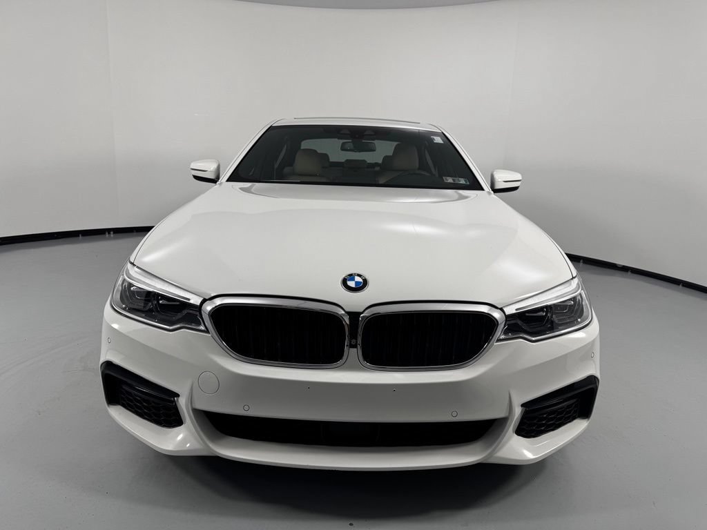 Used 2017 BMW 540i xDrive AWD/4WD image 2