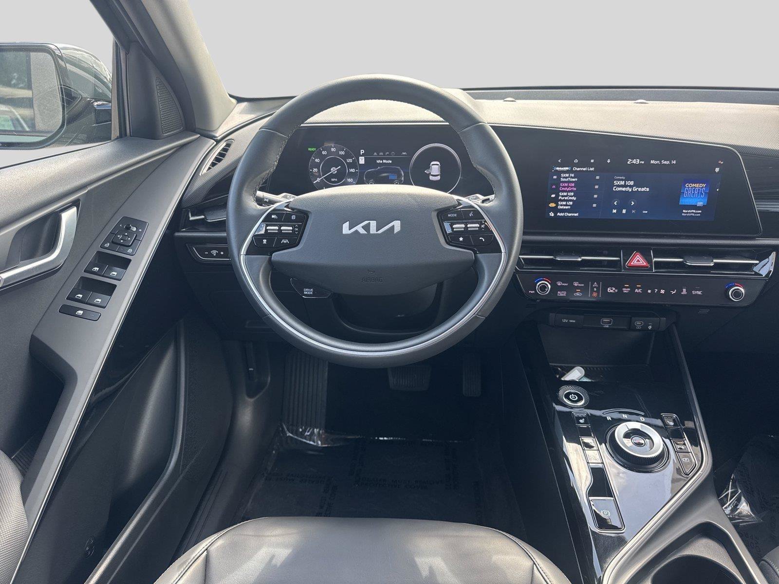 Used 2023 Kia Niro Wind FWD image 16