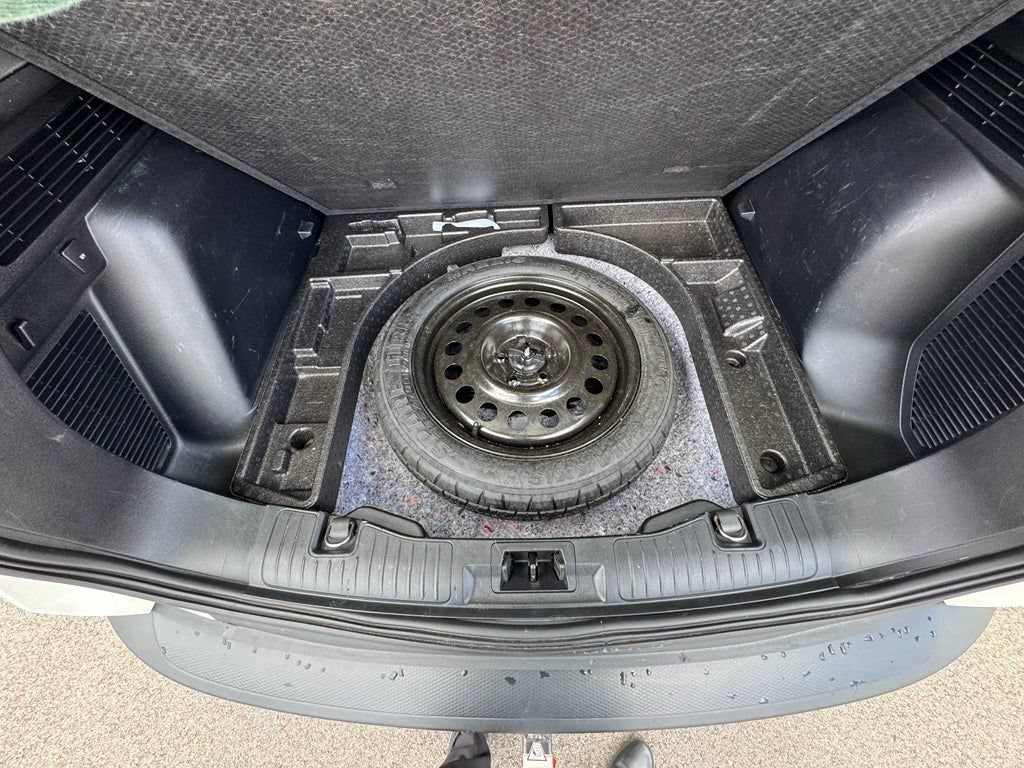 Certified 2022 Ford Escape SEL w/ SEL Stealth AWD Package image 31