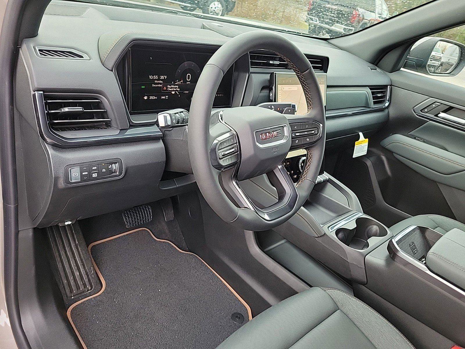 New 2026 GMC Terrain AT4 w/ Convenience Package III image 17