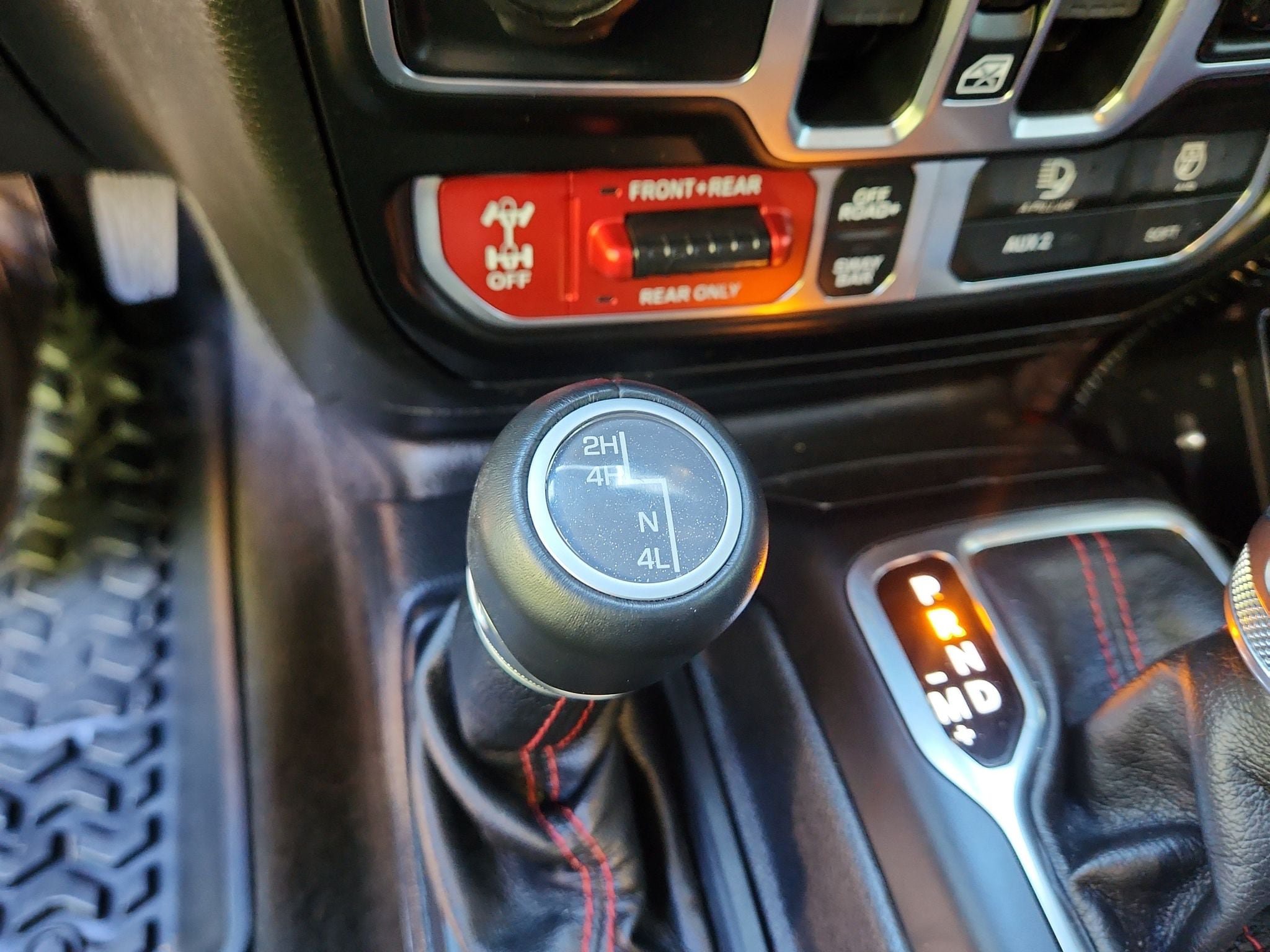 Used 2021 Jeep Wrangler Unlimited Rubicon AWD/4WD image 25
