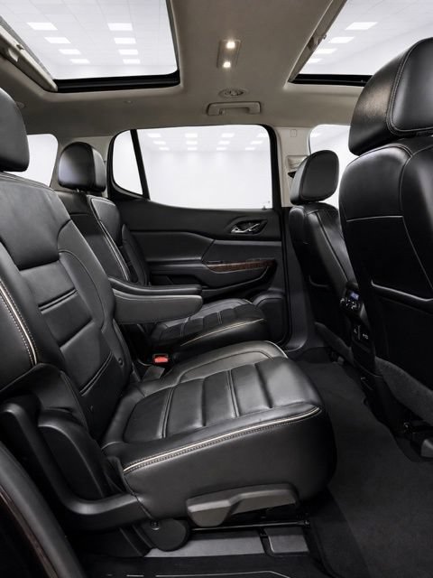 Used 2021 GMC Acadia Denali w/ Denali Ultimate Package AWD/4WD image 12
