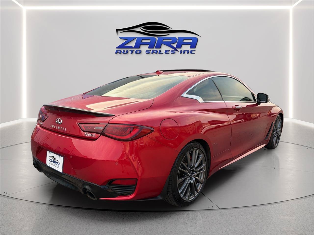 Used 2017 INFINITI Q60 Red Sport 400 RWD image 7