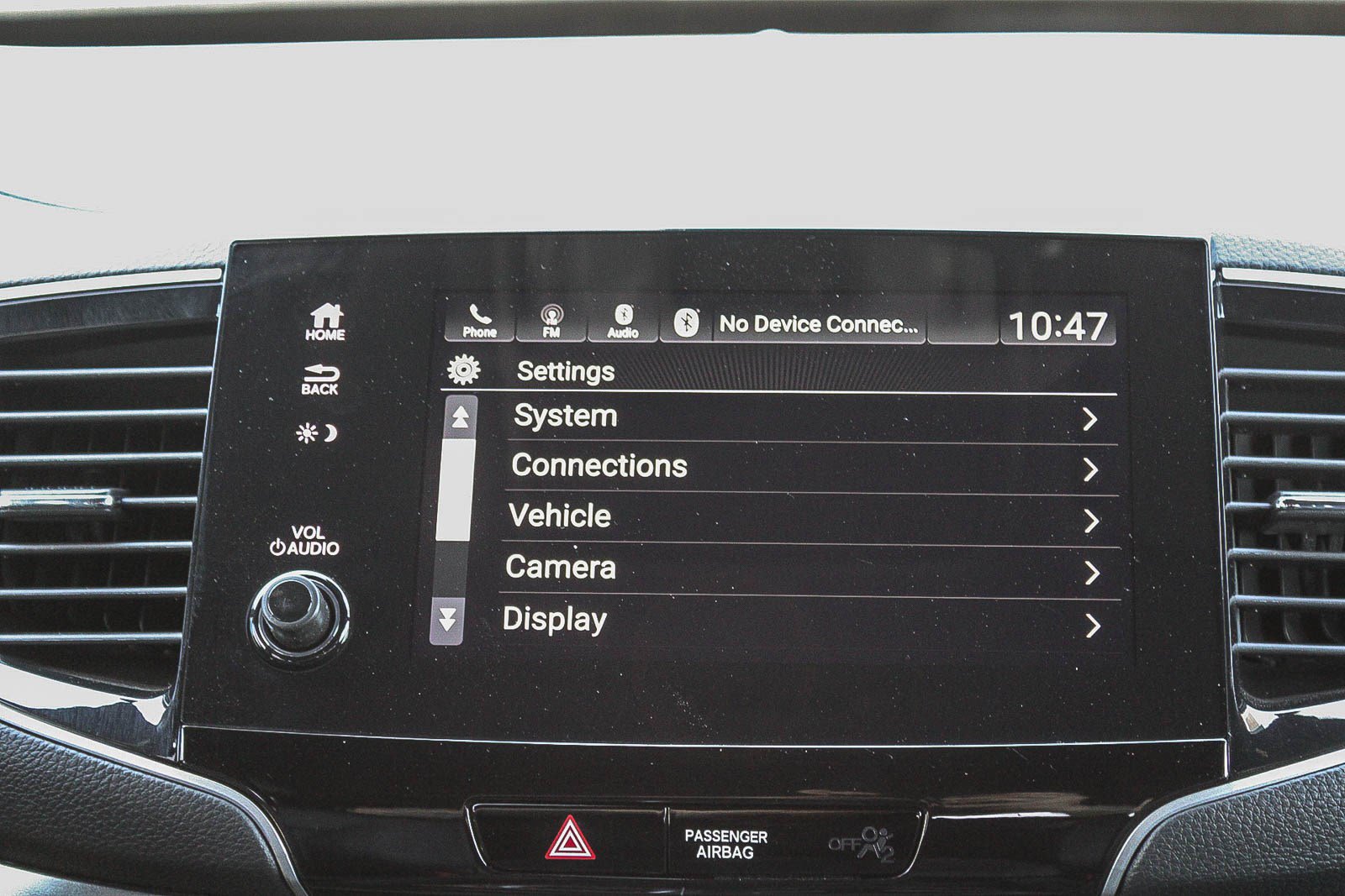Used 2025 Honda Passport EX-L image 16