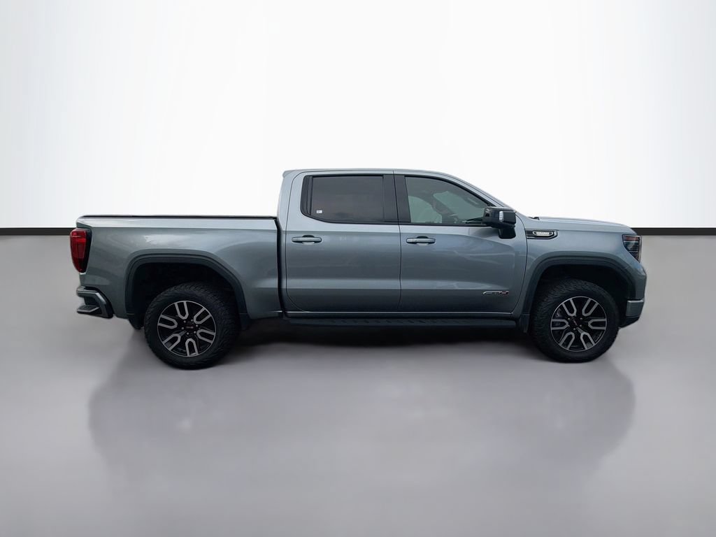 Used 2023 GMC Sierra 1500 AT4 w/ AT4 Preferred Package AWD/4WD image 4
