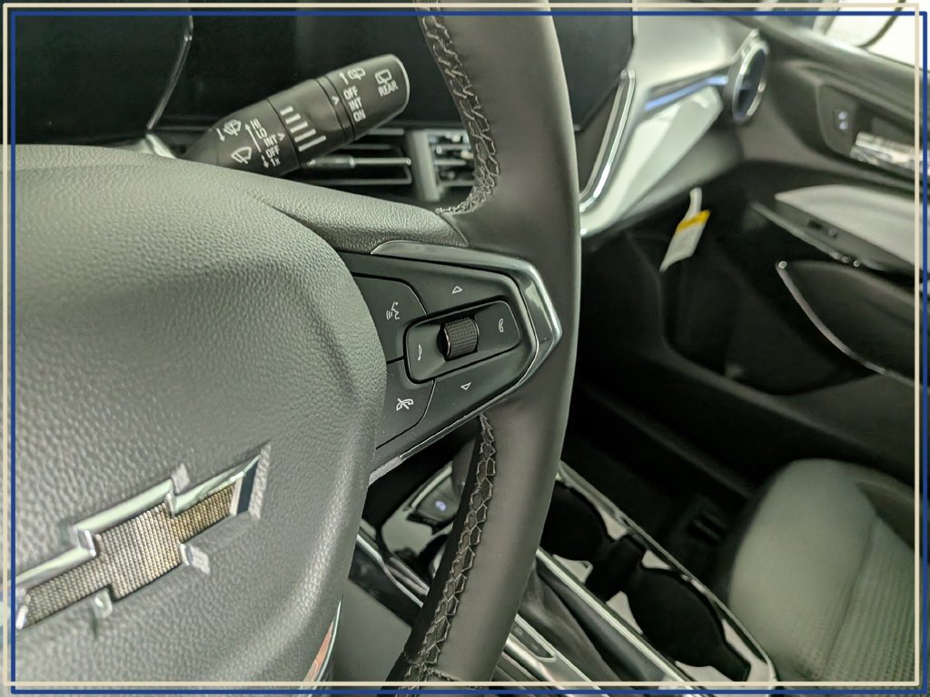 New 2026 Chevrolet Trax LT w/ Driver Confidence Package FWD image 19