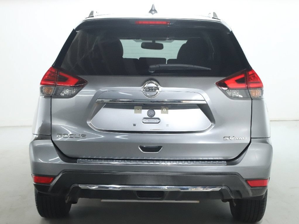 Used 2017 Nissan Rogue SV w/ SV Premium Package AWD/4WD image 42