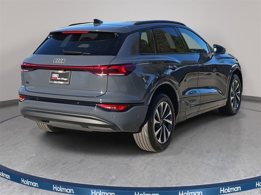 Certified 2025 Audi Q6 e-tron Premium w/ Convenience Package image 3