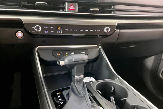 New 2026 Kia Carnival SX Prestige FWD image 7