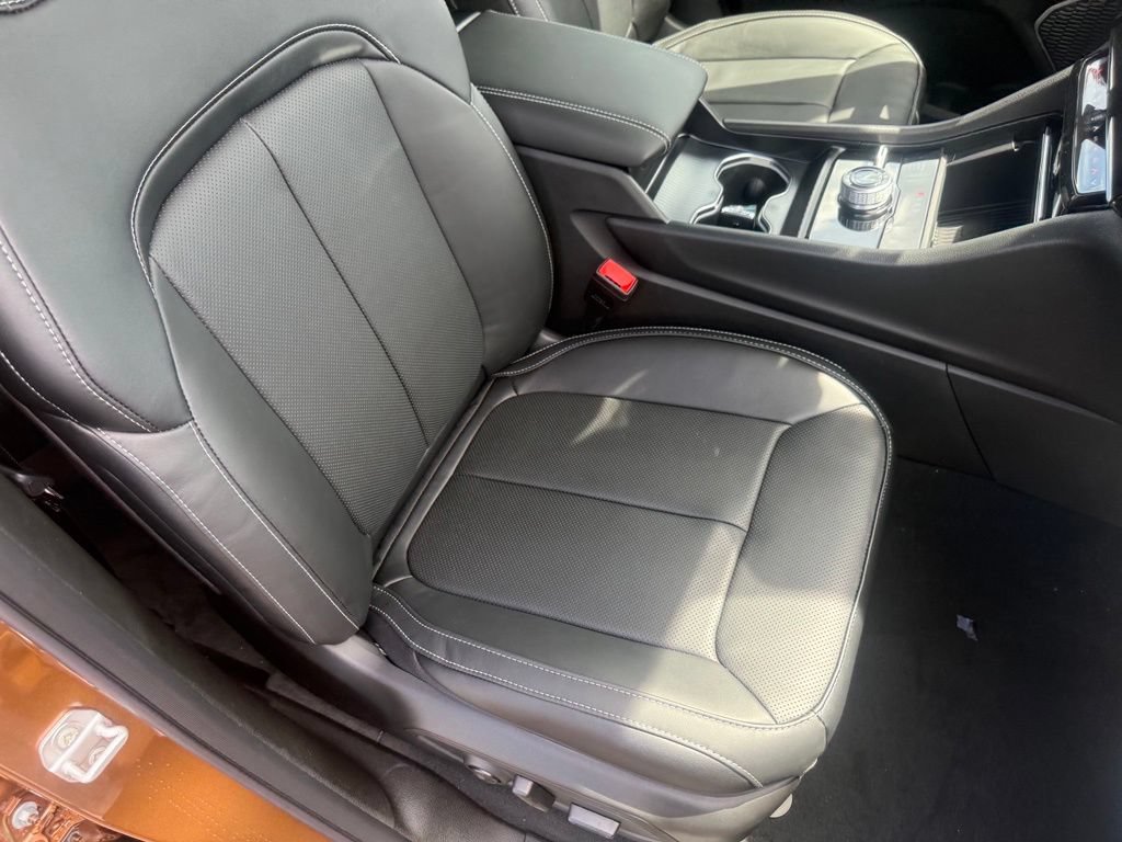 New 2026 Jeep Grand Cherokee Limited AWD/4WD image 55