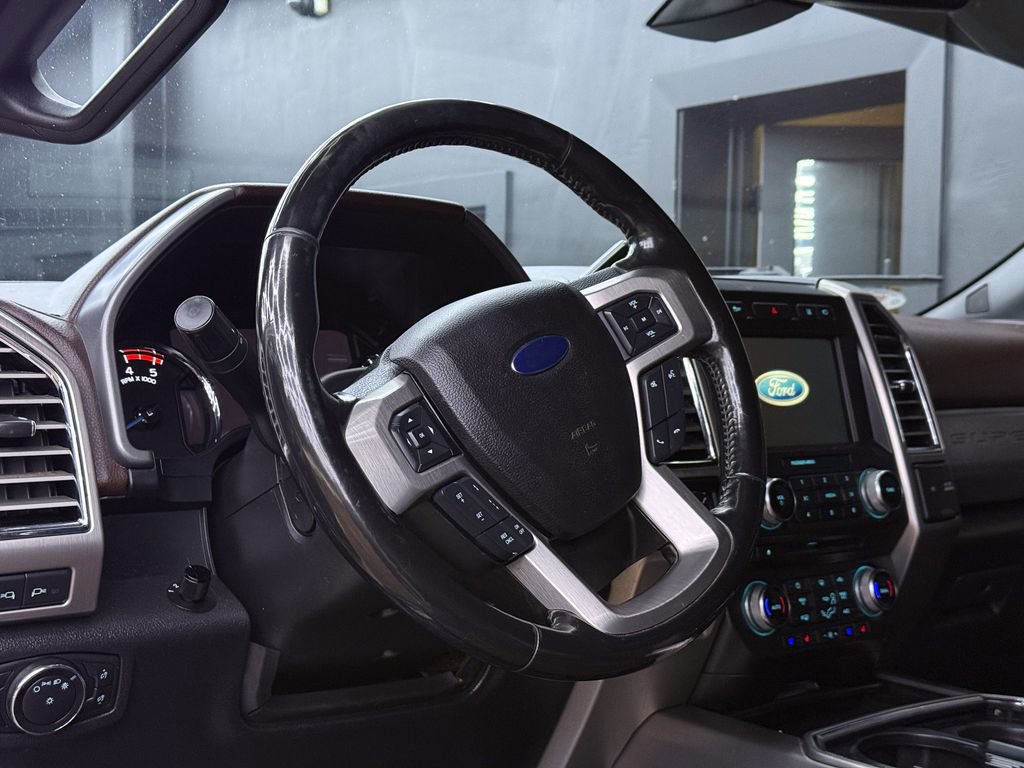 Used 2017 Ford F250 Platinum w/ Platinum Ultimate Package image 15