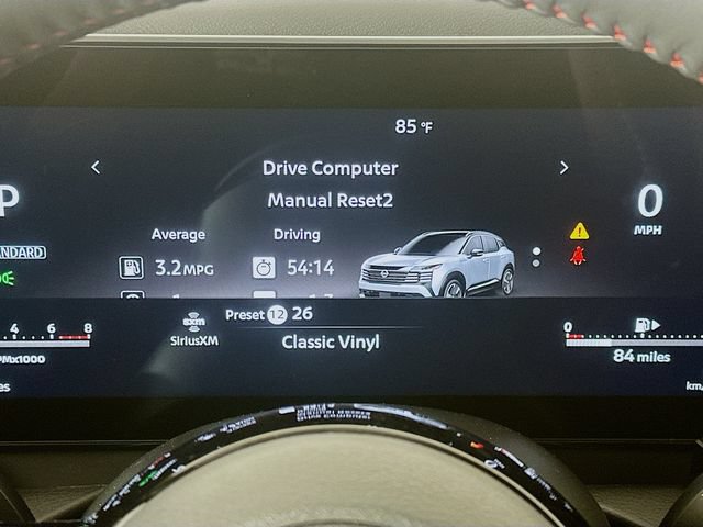 New 2025 Nissan Kicks SR w/ Illumination Package AWD/4WD image 2