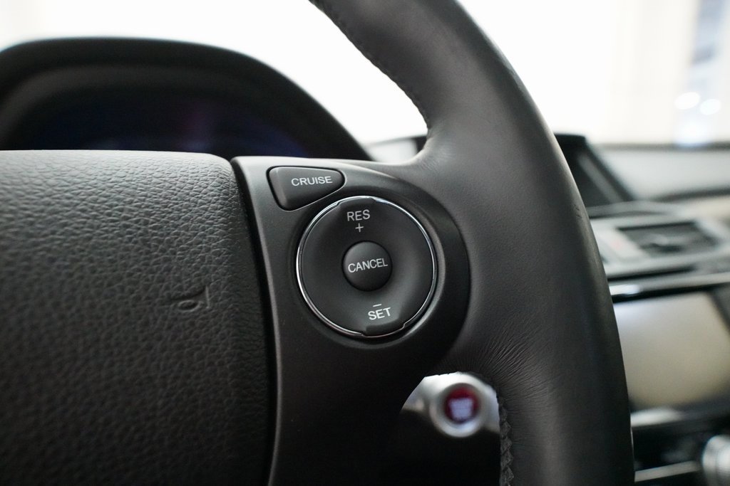 Used 2014 Honda Crosstour EX-L image 18