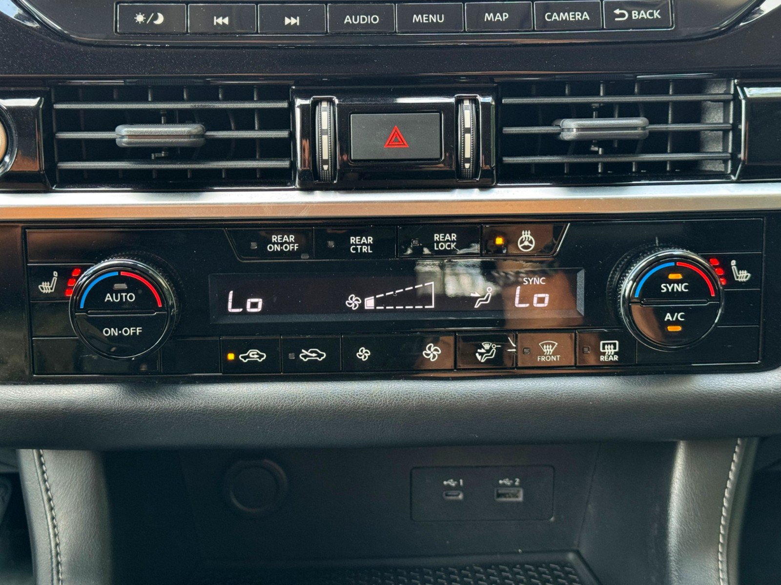 Used 2022 Nissan Pathfinder SL FWD image 26