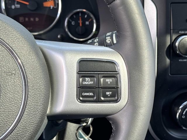 Used 2016 Jeep Compass High Altitude image 25