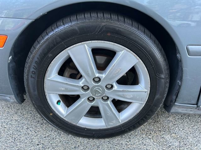 Used 2005 Lexus ES 330 FWD image 31