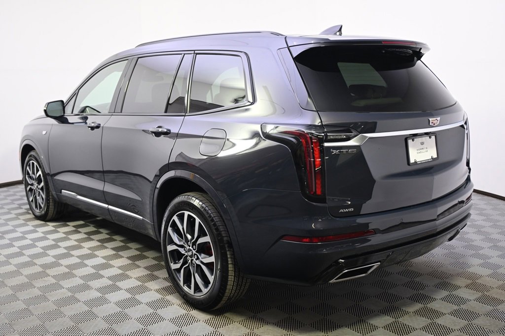 New 2025 Cadillac XT6 Sport image 3