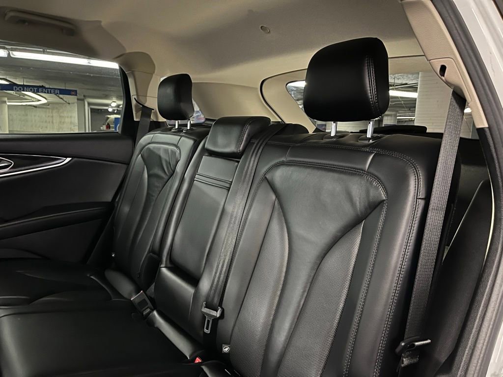 Used 2021 Lincoln Nautilus AWD w/ Equipment Group 101A image 18