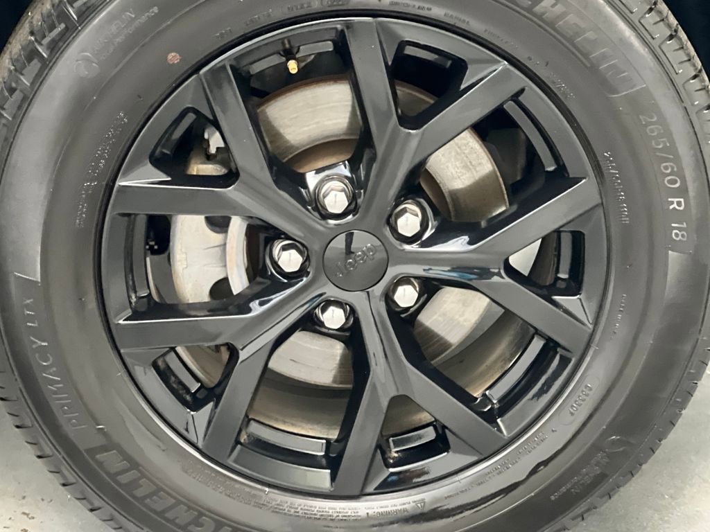 Used 2024 Jeep Grand Cherokee Altitude image 67