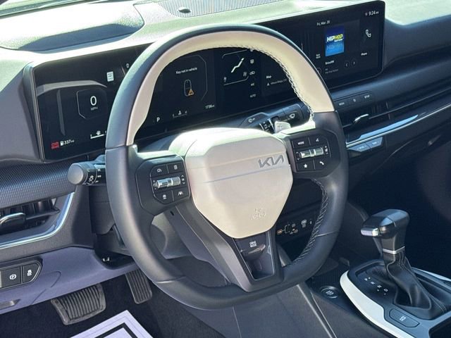Certified 2025 Kia K4 GT-Line w/ GT-Line Sunroof Package image 17