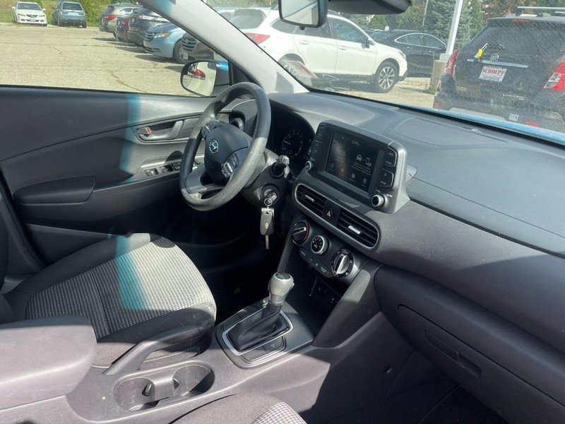 Used 2019 Hyundai Kona SE image 3