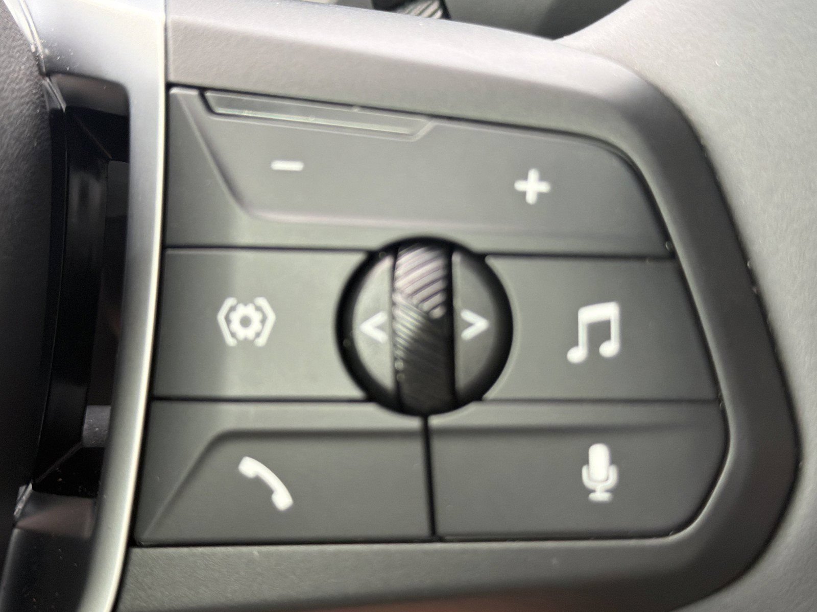 New 2026 BMW 228i w/ Technology Package FWD image 29
