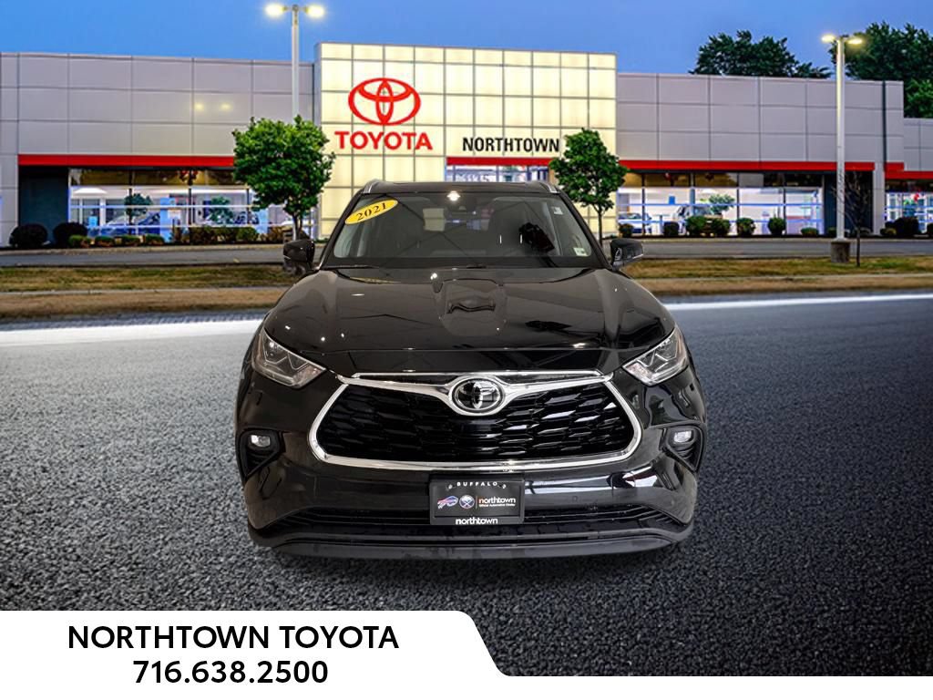 Used 2021 Toyota Highlander Limited AWD/4WD image 30