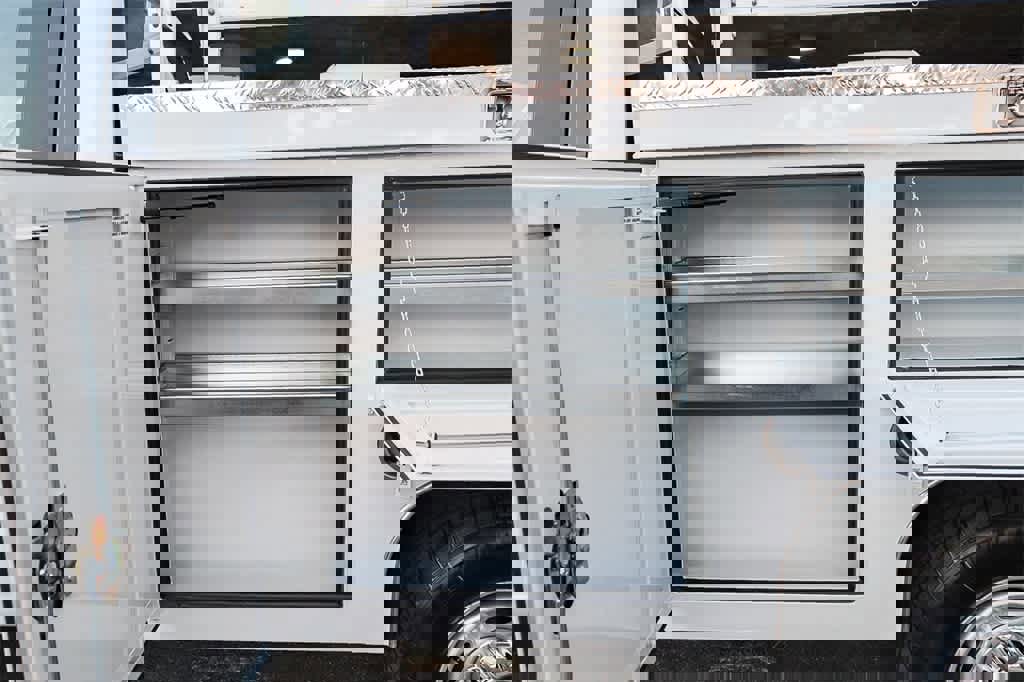 New 2026 Ford F250 XL w/ XL Chrome Package image 29