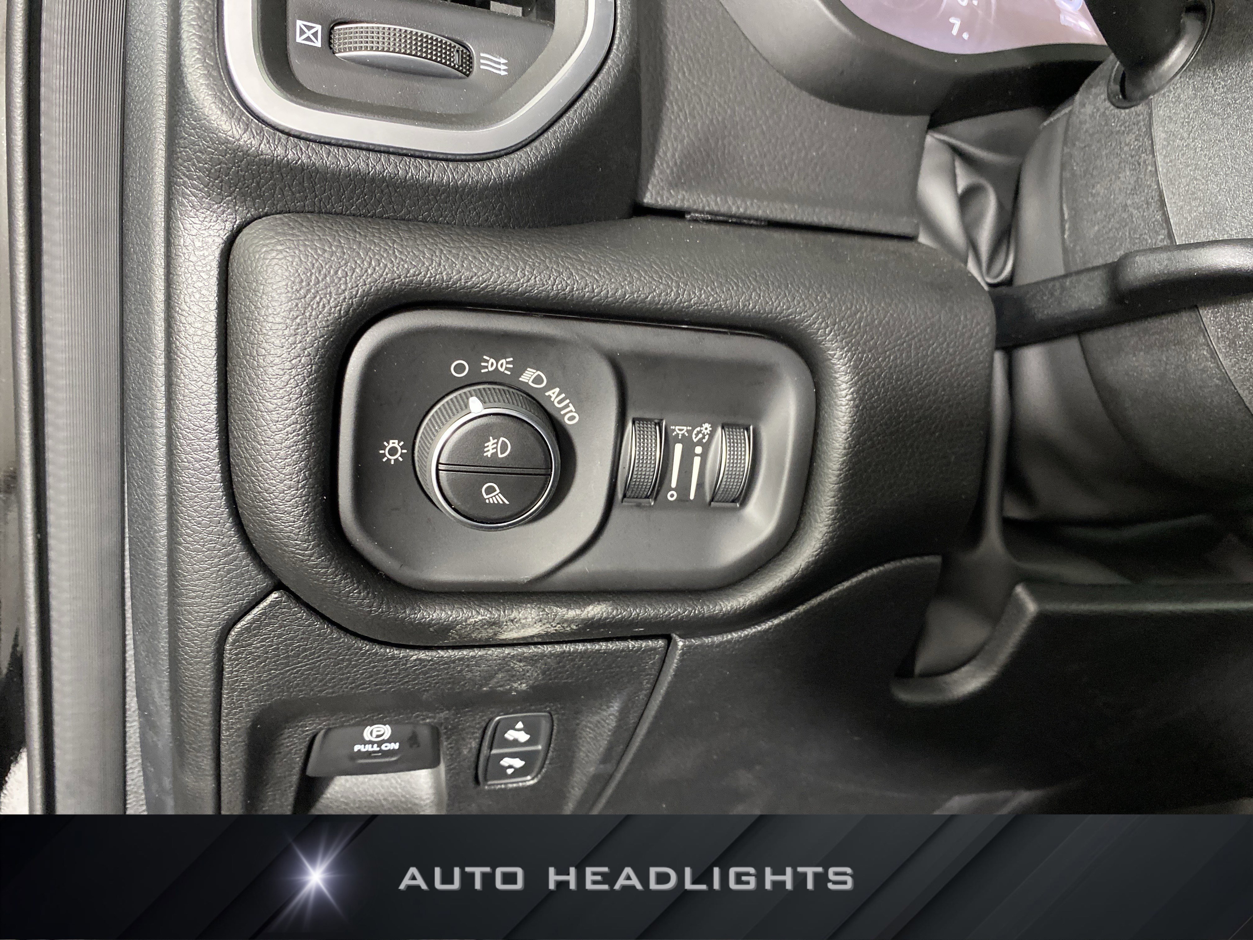 New 2026 RAM 1500 Big Horn AWD/4WD image 22