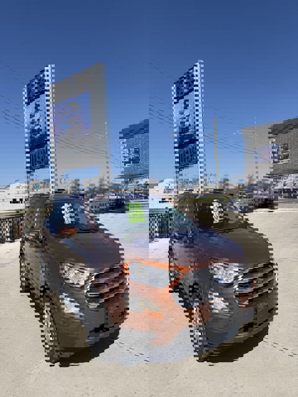 Used 2019 Ford EcoSport SE image 1