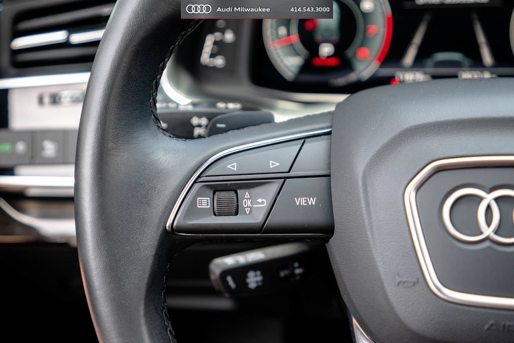 Used 2023 Audi Q7 3.0T Premium Plus AWD/4WD image 17