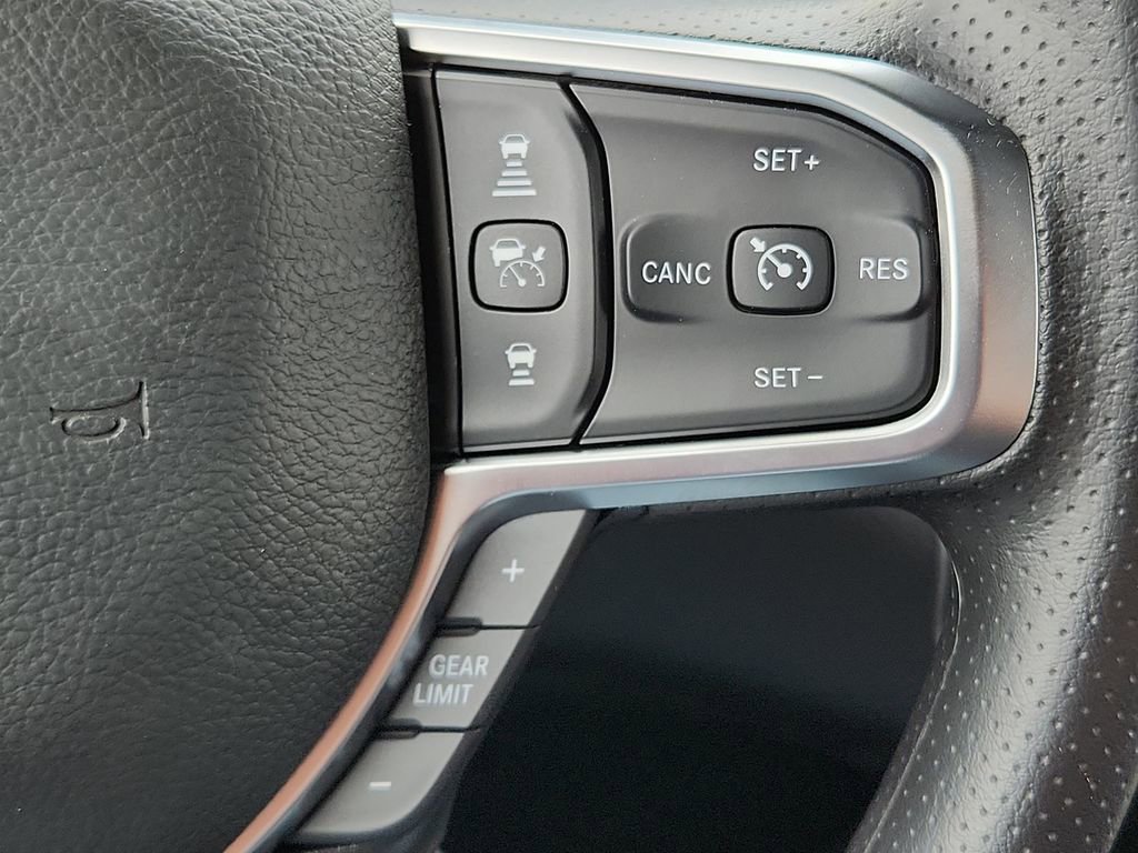 New 2026 RAM 2500 Tradesman AWD/4WD image 27