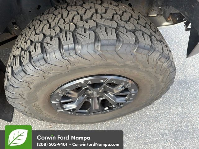 Used 2019 Ford F150 Raptor w/ Equipment Group 802A Luxury AWD/4WD image 4