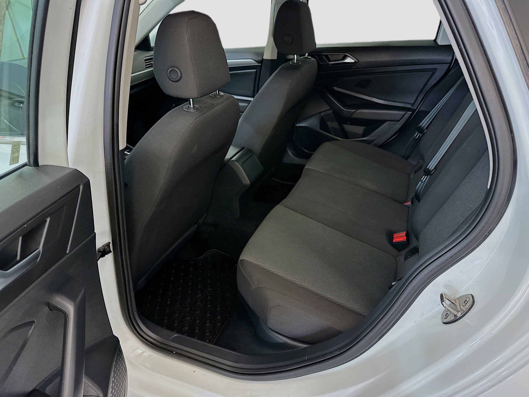 Used 2020 Volkswagen Jetta S image 28