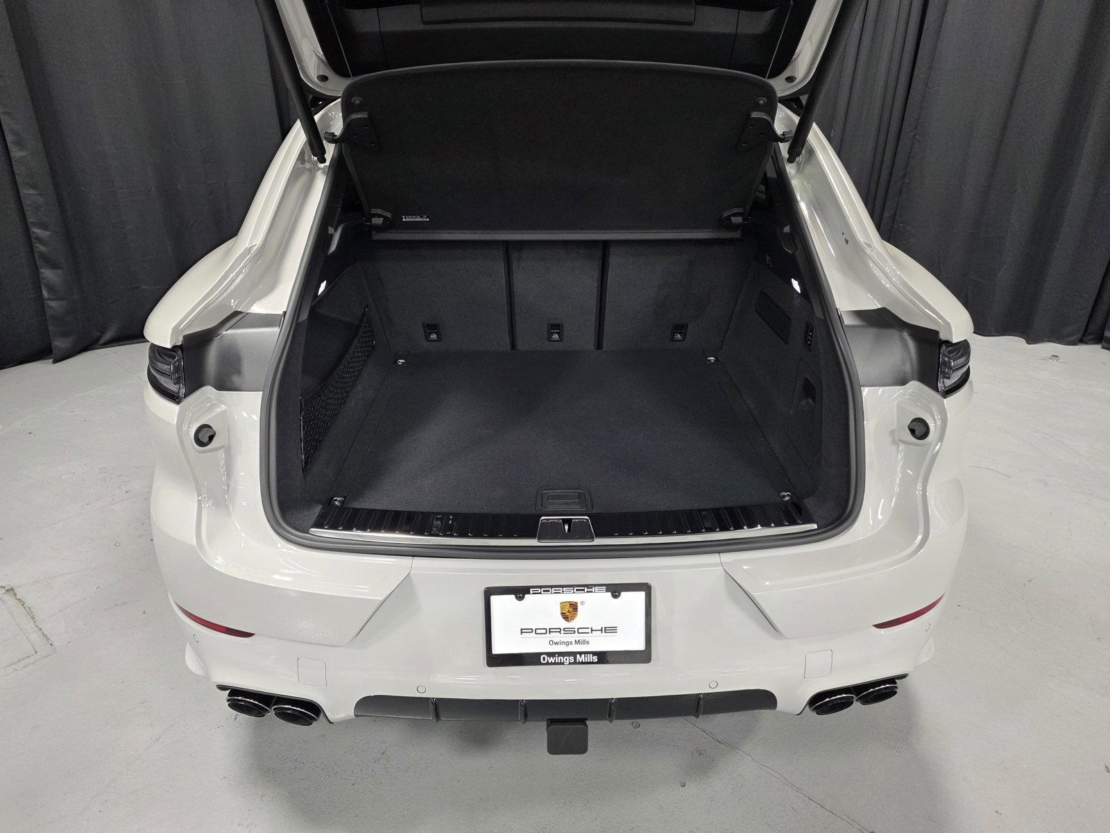 New 2026 Porsche Cayenne GTS image 13