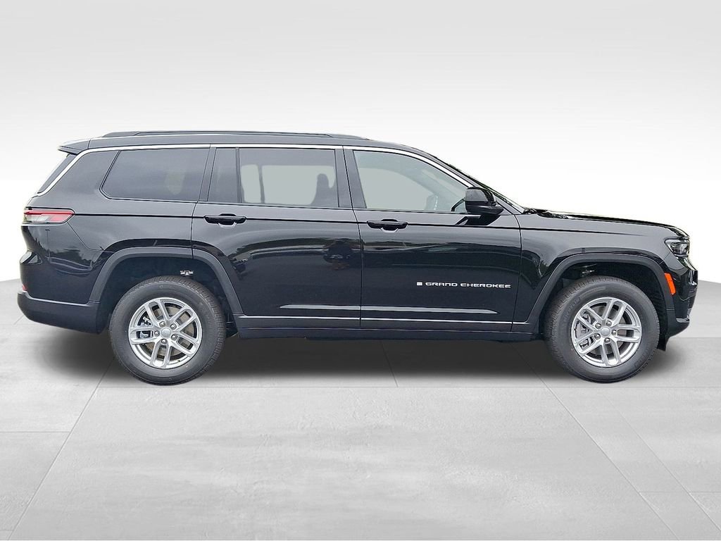 New 2025 Jeep Grand Cherokee L Laredo w/ Luxury Tech Group I image 9