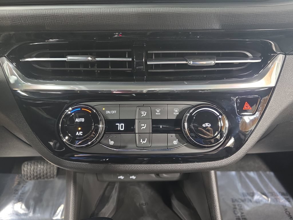 New 2026 Buick Envista Sport Touring w/ Convenience I Package FWD image 21