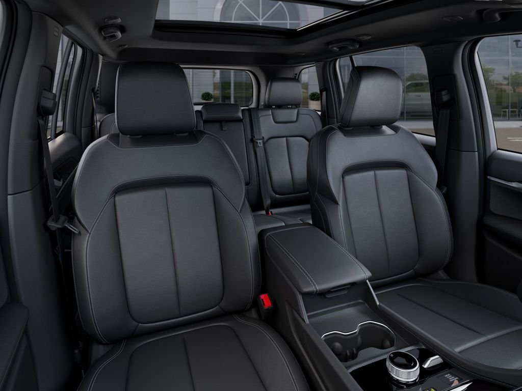 New 2026 Jeep Grand Cherokee Limited w/ Limited Altitude Package AWD/4WD image 18