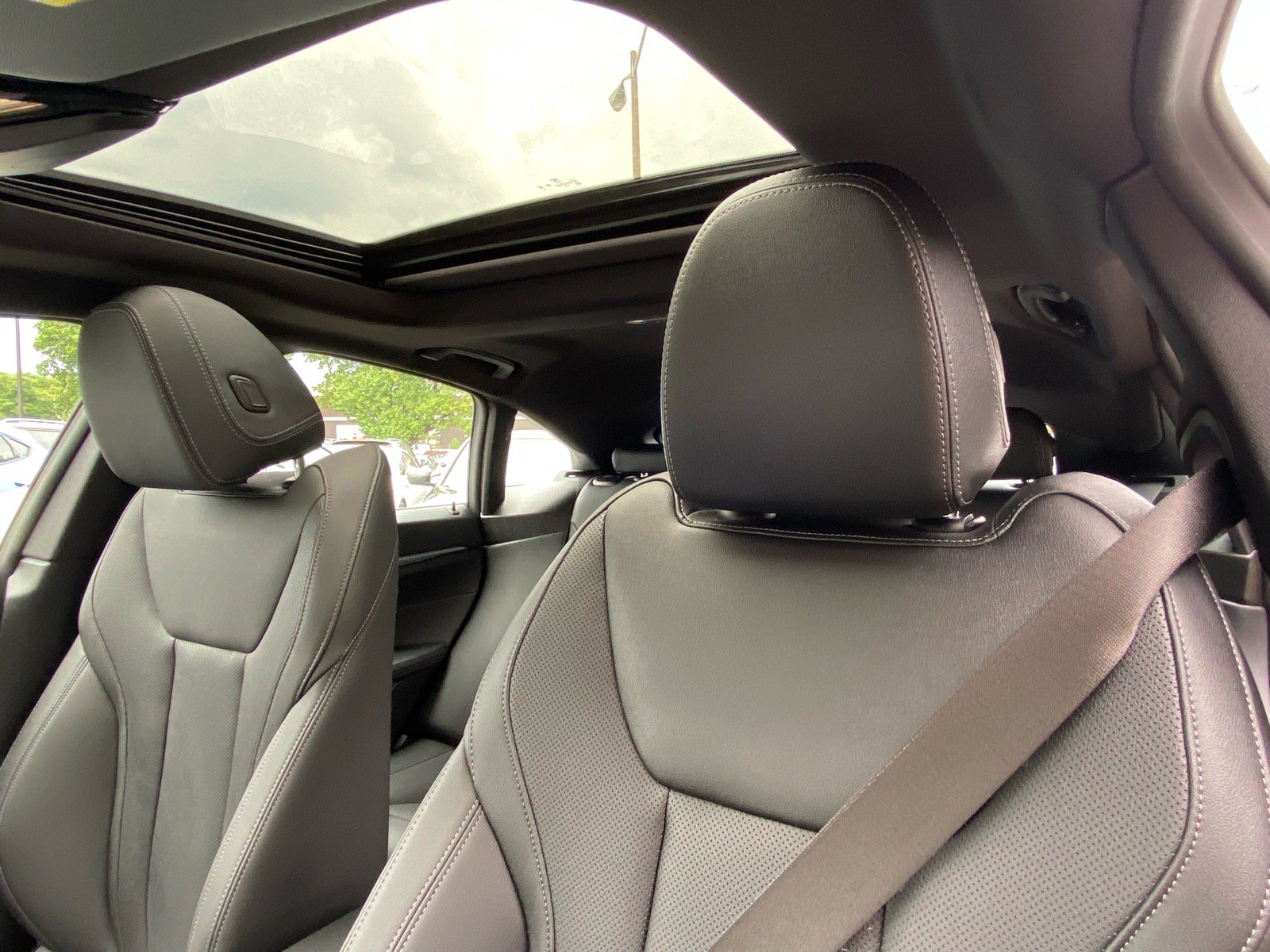 Used 2023 BMW i4 eDrive35 w/ Premium Package RWD image 20