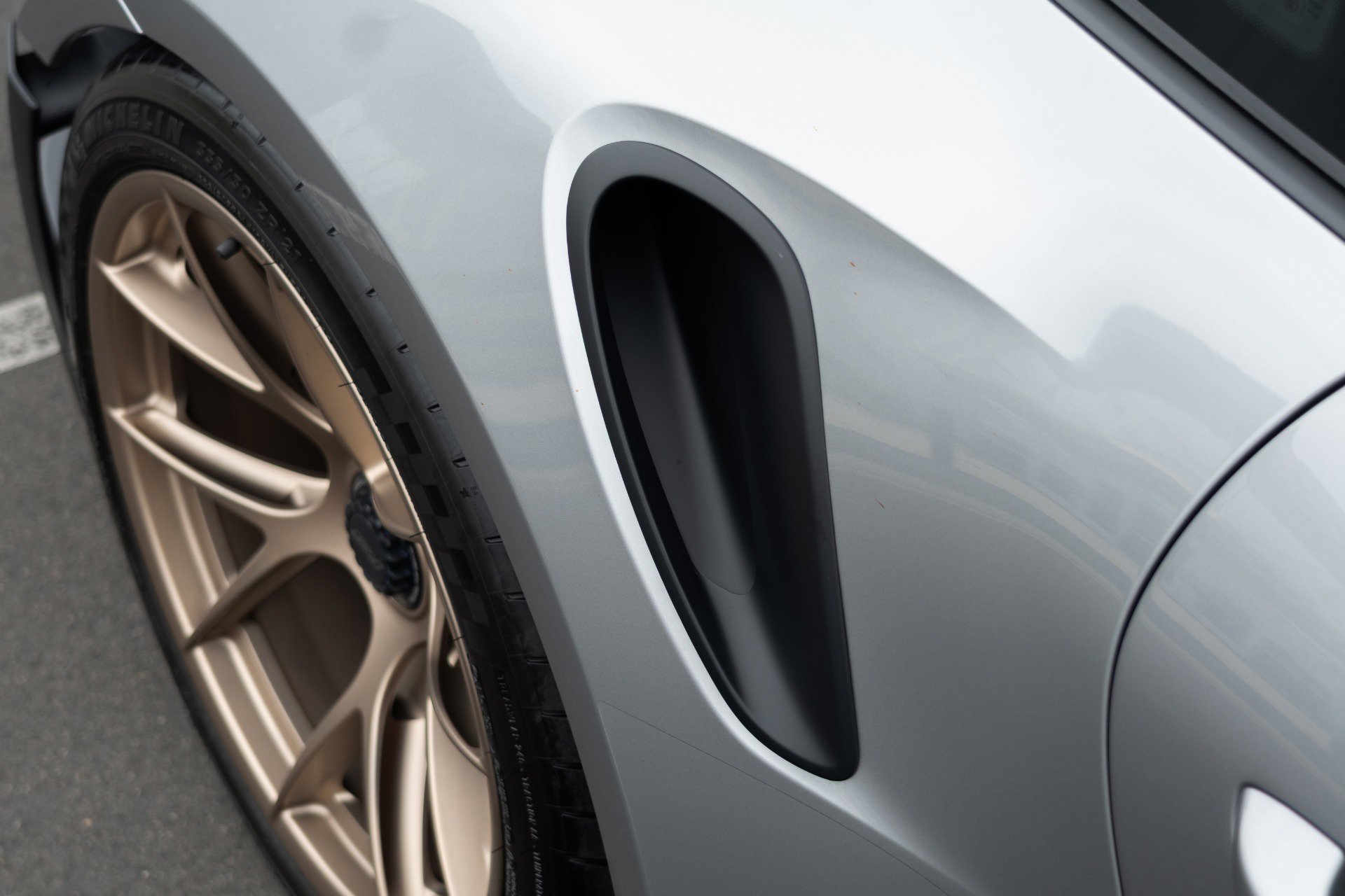 Used 2025 Porsche 911 GT3 RS image 14