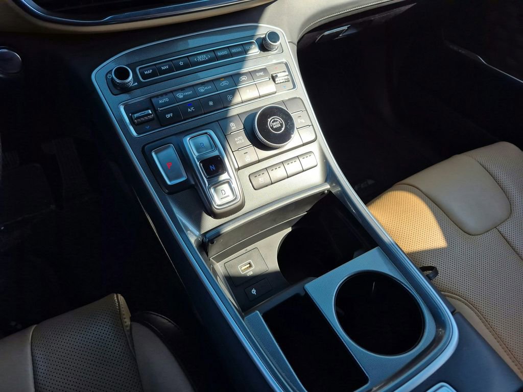 Used 2023 Hyundai Santa Fe Calligraphy image 21